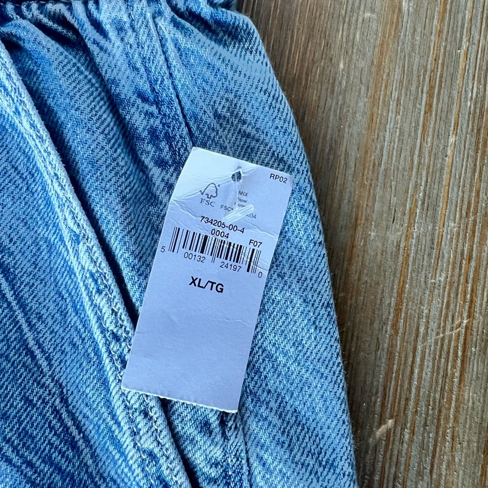 GAP Elastic Waist Jeans - Picture 3 of 8